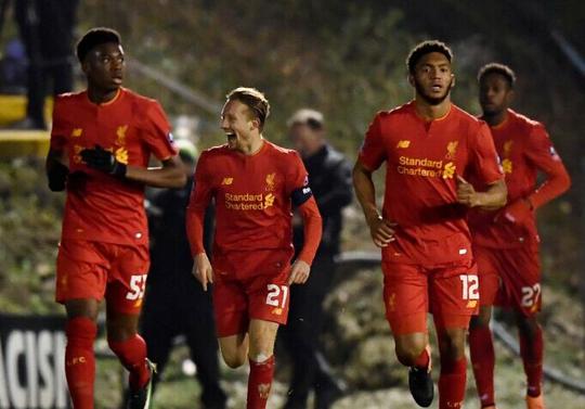 哈里森·巴恩斯成马刺队史最老30+5+5且命中5三分球员