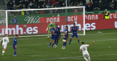 拉菲尼亚，备受关注，但他的信息很明确：“只有巴萨”